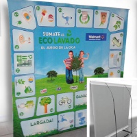 Banner con Portabanner  200x200 cm